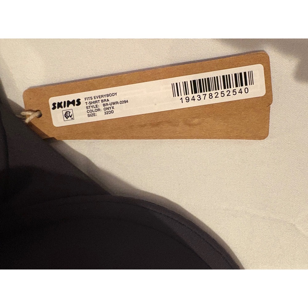 SKIMS Fits Everybody T-Shirt Bra Onyx Black Underwire 32DD BR-UWR-2294 NWT - Picture 2 of 4